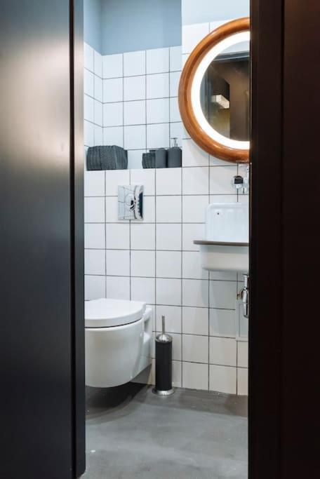 Luxury Downtown Apartment Bukares Bagian luar foto