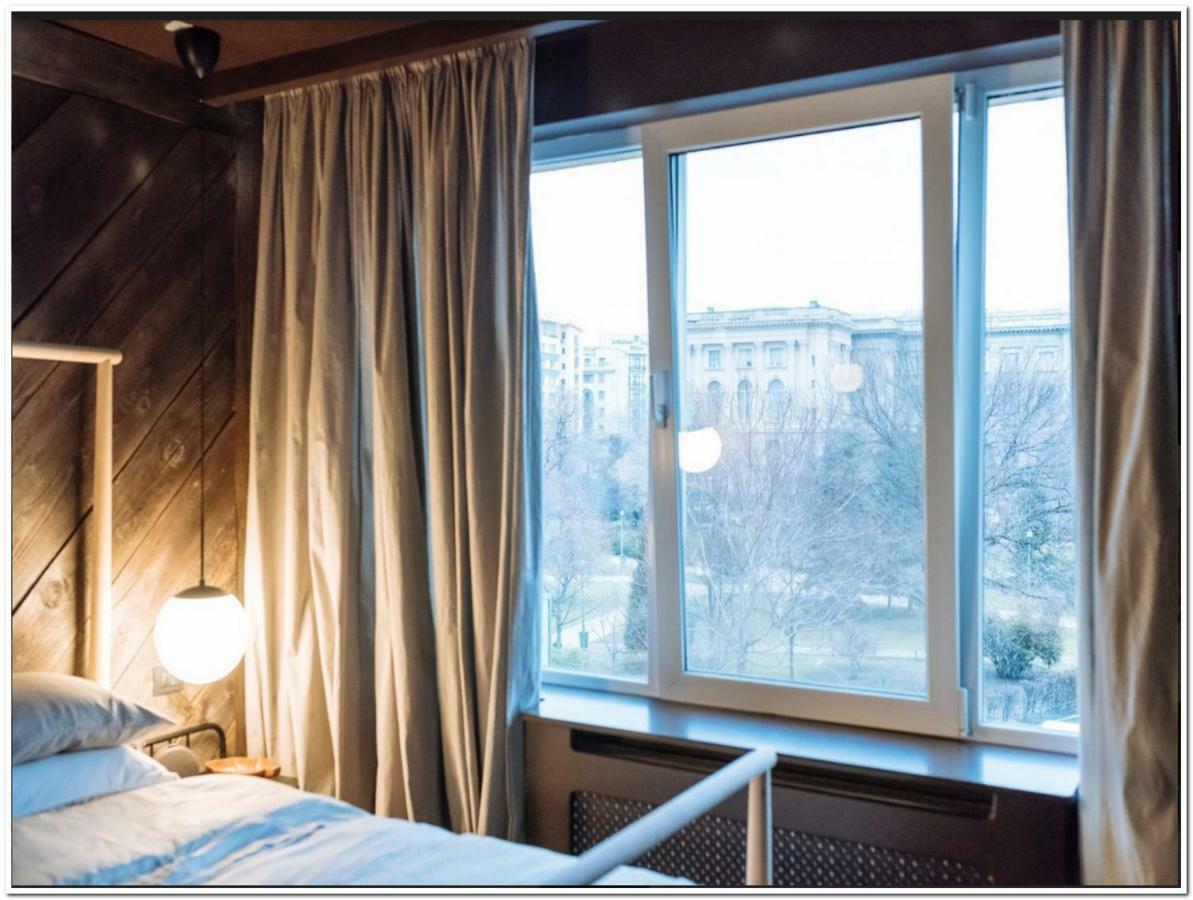 Luxury Downtown Apartment Bukares Bagian luar foto