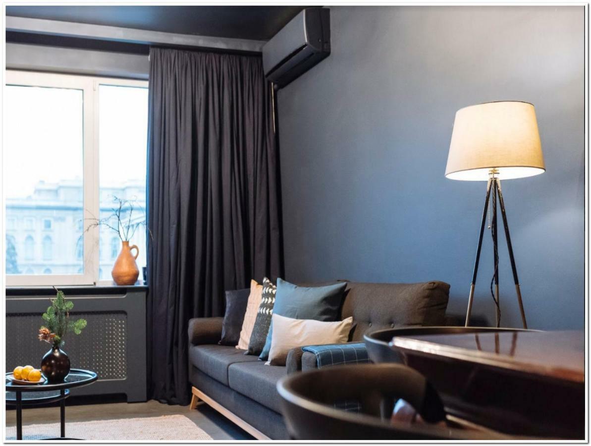 Luxury Downtown Apartment Bukares Bagian luar foto